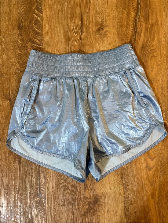 GAP Pants - Light Blue Metallic Women's Athletic Shorts - GapFit Size Small